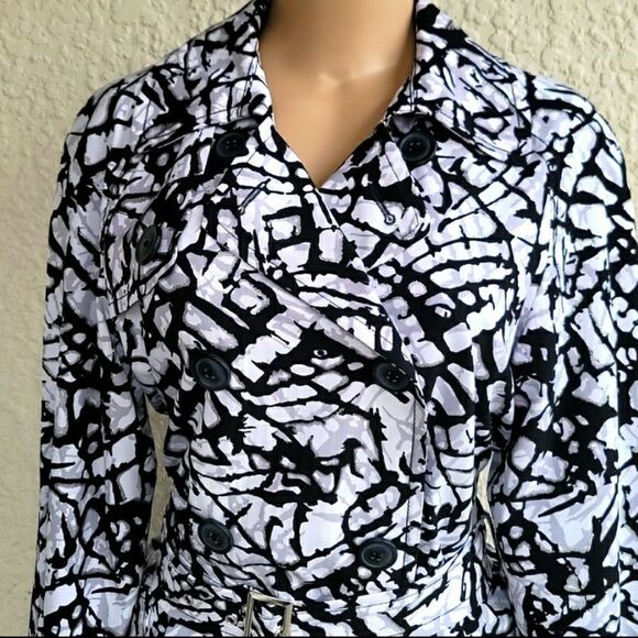 BRAND NEW ZENERGY BY CHICOS LONG SLEEVE LEATHER TRENCH COAT - Picture 9 of 14